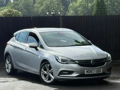 Used Vauxhall Astra SRi 2018 Silver Hatchback