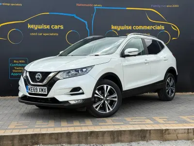 Used Nissan Qashqai N-Connecta 2020 White SUV