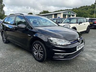 Black Used 2018 VW Golf VII SE Estate | £11,495 (A bit pricey)