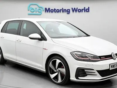 Second-hand VW Golf VIII GTI 245 CP (180 kW) 2020 Hatchback