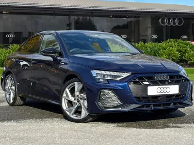 Nowe Audi A3 Black Edition 2025 Niebieski Sedan/Limuzyna