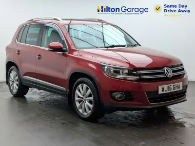 Usado VW Tiguan Match 160 HP (117 kW) 2015 Vermelho SUV