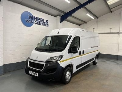 White Used 2023 Peugeot Boxer Premium Van | £18,290 (Fair price)