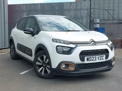Used Citroën C3 PureTech 83 HP (61 kW) 2023 White Hatchback