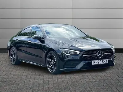 Begagnad Mercedes CLA180 AMG Line Premium 136 HK (100 kW) 2023 Svart Sedan