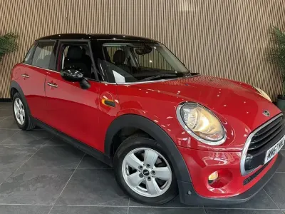 Used Mini Cooper Hatch 2018 Red Hatchback