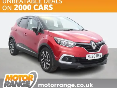 Used Renault Captur Iconic 90 HP (66 kW) 2019 Red/black SUV