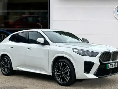 Used BMW iX2 M Sport 147 kW (201 HP) 2025 White SUV