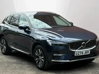 Second-hand Volvo XC60 Core 345 CP (253 kW) 2024 Albastru SUV