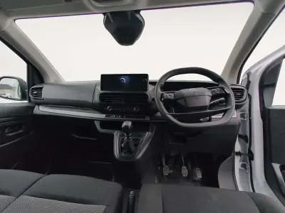 Usado Citroën Dispatch 120 HP (88 kW) 2024 Branco Monovolume