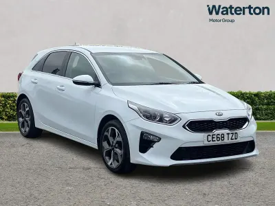 Used Kia Ceed 114 HP (83 kW) 2018 White Hatchback