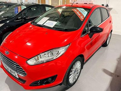 Used Ford Fiesta Titanium 2014 Red Hatchback