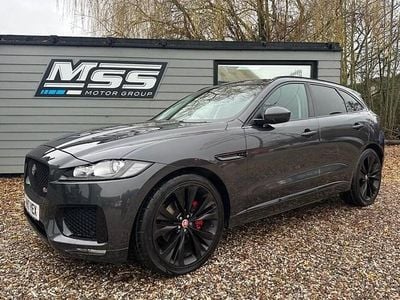 Grey Used 2017 Jaguar F-Pace S SUV | £15,995 (Fair price)