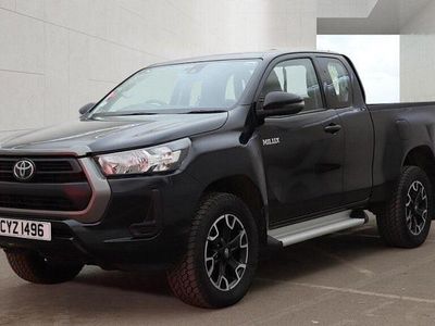 Used Toyota HiLux Active 150 HP (110 kW) 2023 Black Pickup
