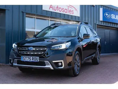 Begagnad Subaru Outback 2025 Svart Kombi