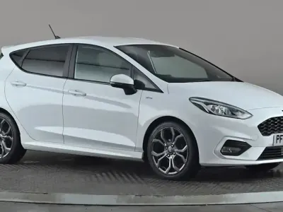 Usado Ford Fiesta ST-Line 95 CV (69 kW) 2021 Blanco Utilitario