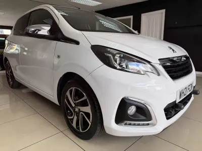 Używany Peugeot 108 Collection 2021 Biały Hatchback