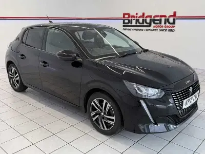 Used Peugeot 208 Allure 75 HP (55 kW) 2021 Black Hatchback