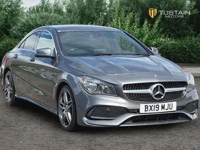 Begagnad Mercedes CLA180 AMG line 122 HK (89 kW) 2019 Grå Sedan