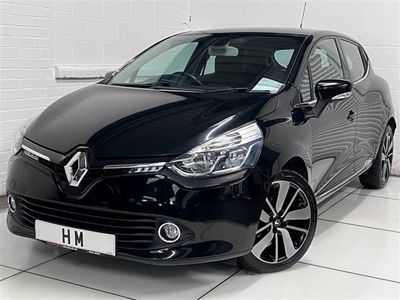 used Renault Clio IV 1.5 DYNAMIQUE S NAV DCI 5d 89 BHP