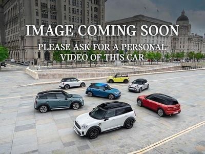 Usado Mini Cooper S Exclusive 176 HP (129 kW) 2022 Preto Citadino
