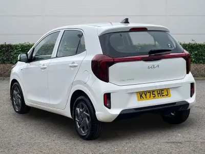 Used Kia Picanto 2025 White Hatchback