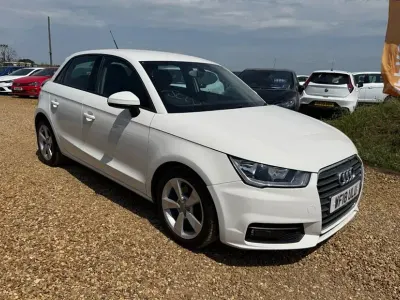 Used Audi A1 Sportback Sport 125 HP (91 kW) 2018 White Hatchback