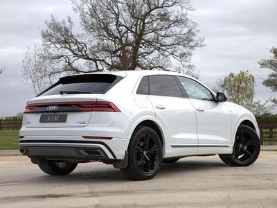 Used Audi Q8 S-Line 2019 White SUV