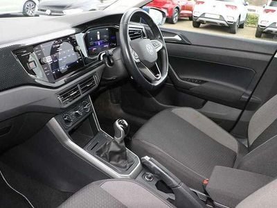 Used VW Polo Life 80 HP (58 kW) 2022 Blue Hatchback