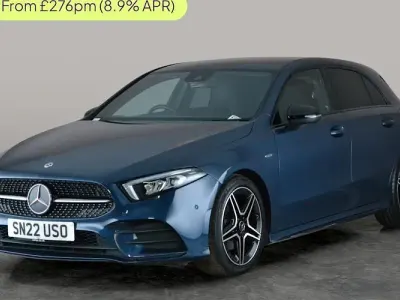Used Mercedes A180 Executive 136 HP (100 kW) 2022 Blue Hatchback