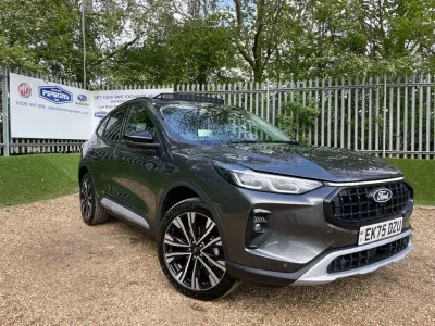 Używany Ford Kuga Active 180 KM (132 kW) 2025 Szary SUV