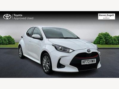 Used Toyota Yaris Hybrid 114 HP (83 kW) 2024 White Hatchback