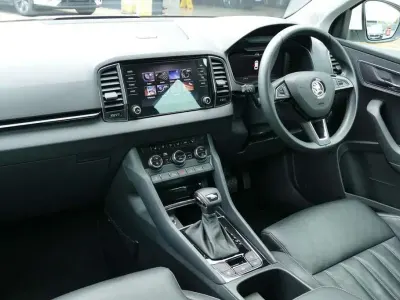 Used Skoda Karoq SE L 150 HP (110 kW) 2019 White SUV