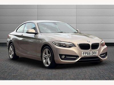 BMW 220