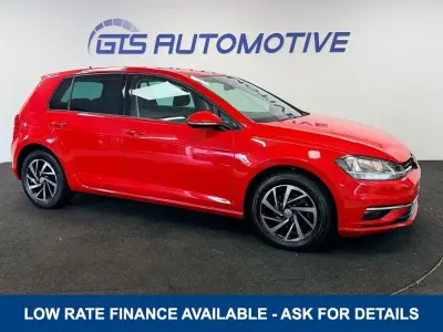 Used VW Golf VII Match 115 HP (84 kW) 2019 Red Hatchback