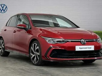 Używany VW Golf VIII 130 KM (95 kW) 2023