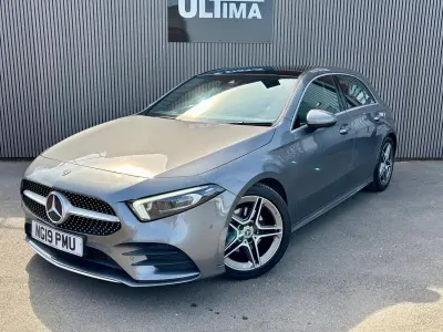 Begagnad Mercedes A180 AMG Line Premium Plus 116 HK (85 kW) 2019 Grå Halvkombi