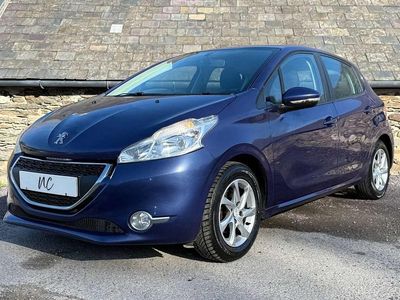 Used Peugeot 208 Active 68 HP (50 kW) 2014 Blue Hatchback