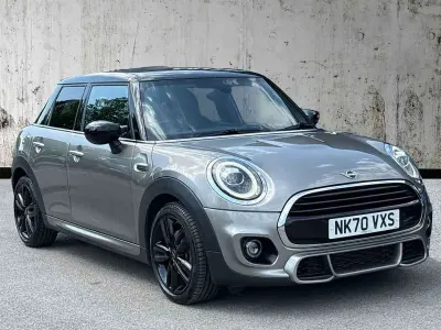 Used Mini Cooper Hatch 134 HP (98 kW) 2020 Silver Hatchback