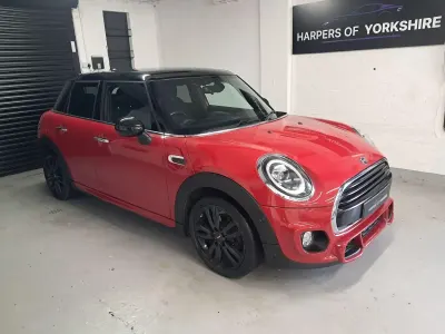 Used Mini Cooper Hatch 2019 Red Hatchback