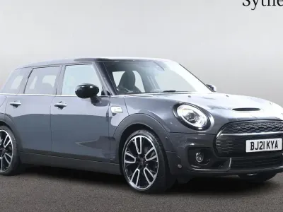 Usado Mini Cooper S Clubman Sport 176 CV (129 kW) 2021 Gris Familiar
