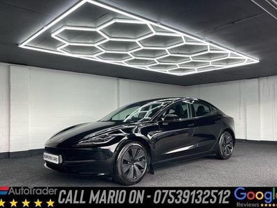 Usado Tesla Model 3 RWD 208 kW (283 HP) 2025 Preto Sedan