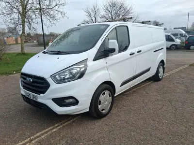 Używany Ford Transit Custom Trend 105 KM (77 kW) 2020 Biały Van