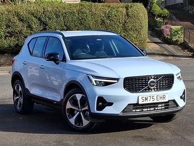 New Volvo XC40 Plus 197 HP (144 kW) 2025 Blue SUV
