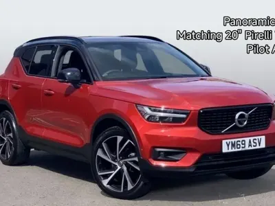 Used Volvo XC40 R-Design Pro 150 HP (110 kW) 2019 Red SUV