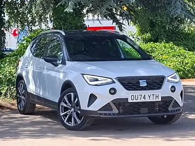 Used Seat Arona FR 115 HP (84 kW) 2024 White SUV