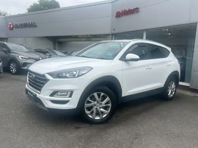 Used Hyundai Tucson SE 115 HP (84 kW) 2019 White SUV