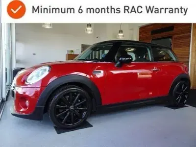 Used Mini Cooper Hatch 136 HP (100 kW) 2014 Red Hatchback