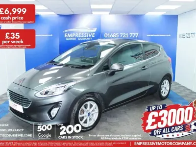 Used Ford Fiesta Zetec 100 HP (73 kW) 2019 Grey Hatchback