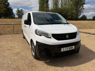 Used Peugeot Expert Premium 2022 White Van